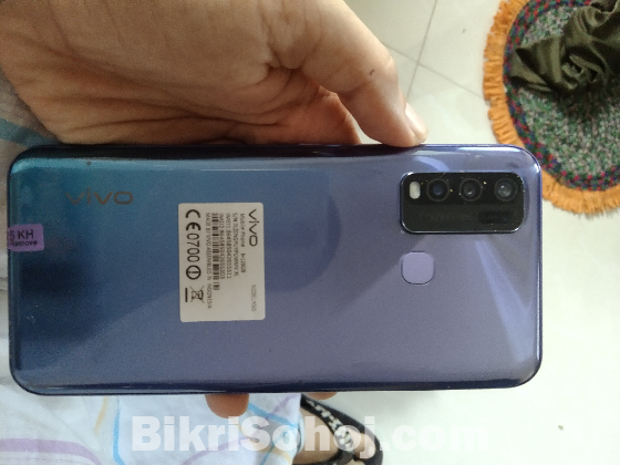 মোবাইল vivo y50